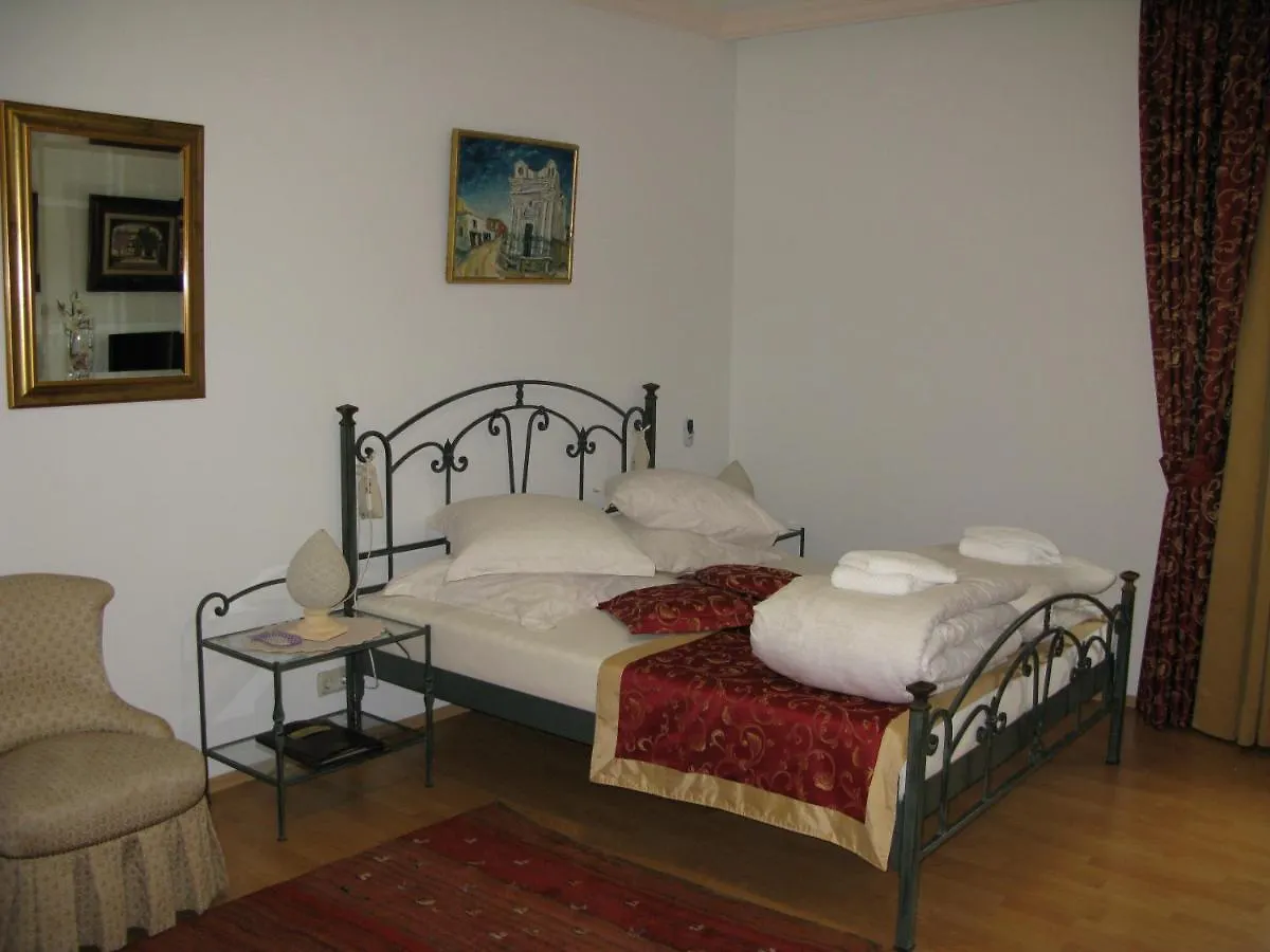 Bed & Breakfast Bed And Breakfast Villa Iris Moscenicka Draga