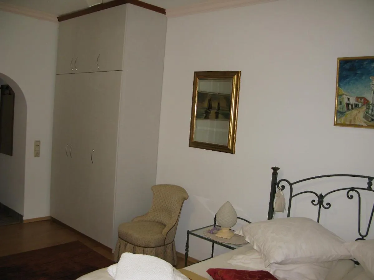 Bed And Breakfast Villa Iris Moscenicka Draga 3*,  Croatia