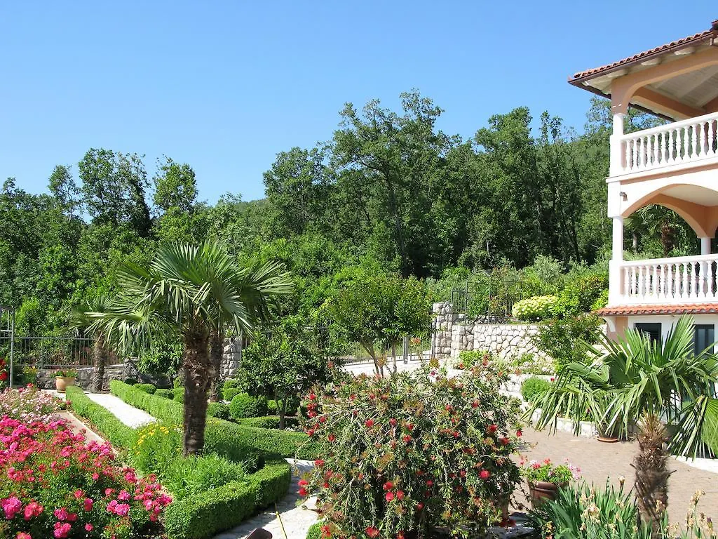 Bed And Breakfast Villa Iris Moscenicka Draga Croatia