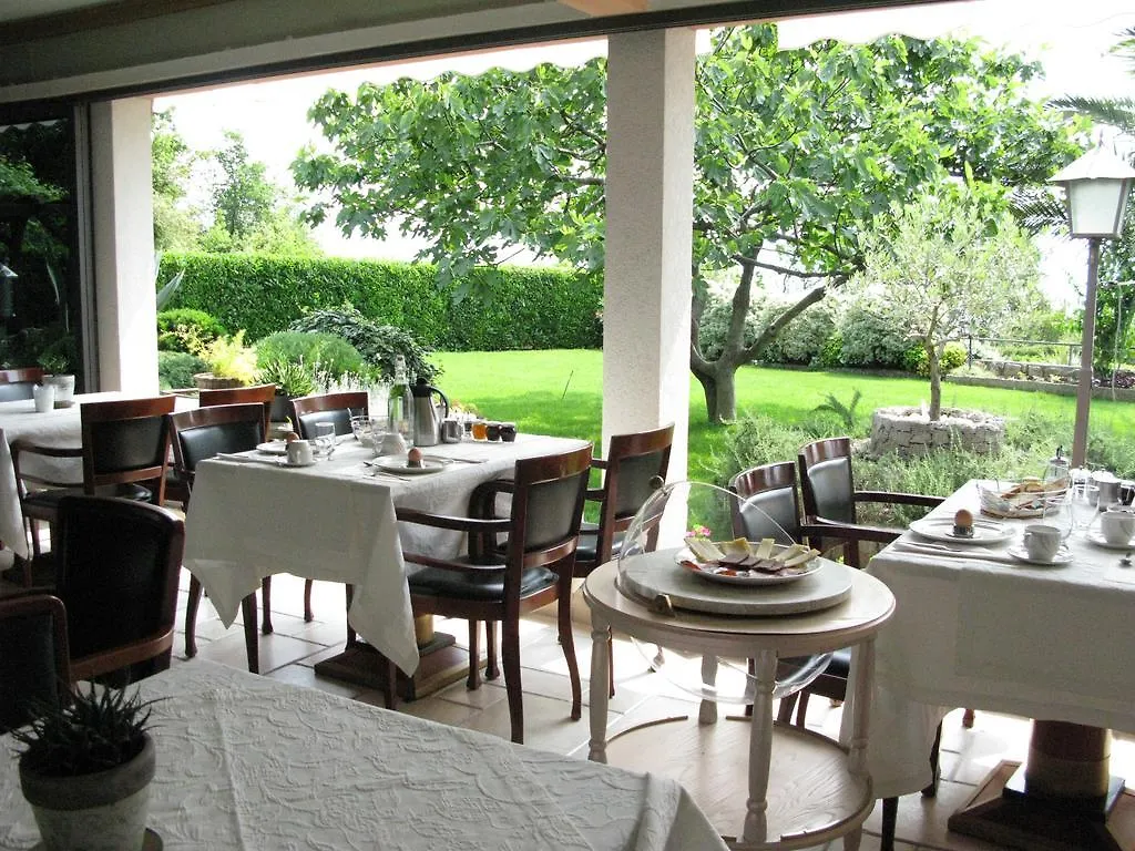 Bed And Breakfast Villa Iris Moscenicka Draga Bed & Breakfast