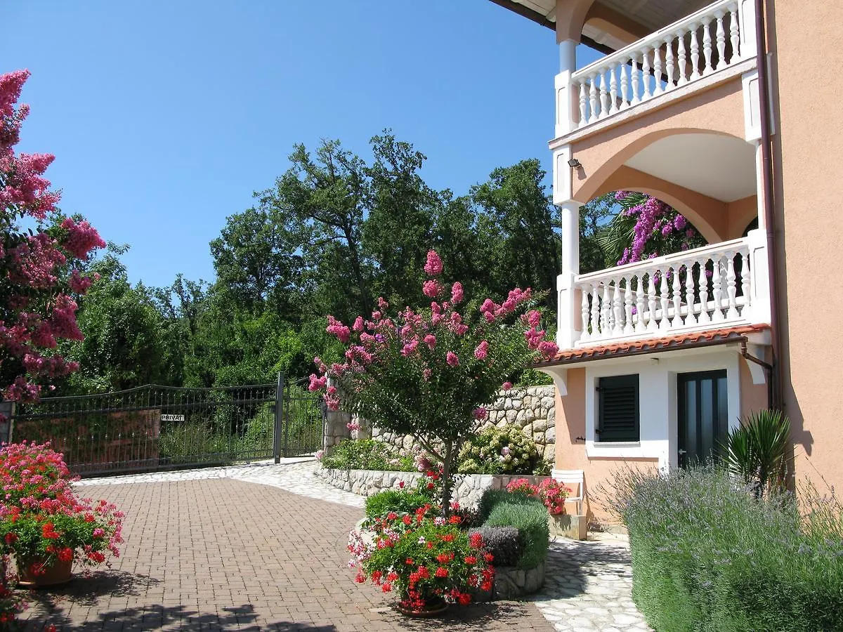 Bed And Breakfast Villa Iris Moscenicka Draga 3*,  Croatia