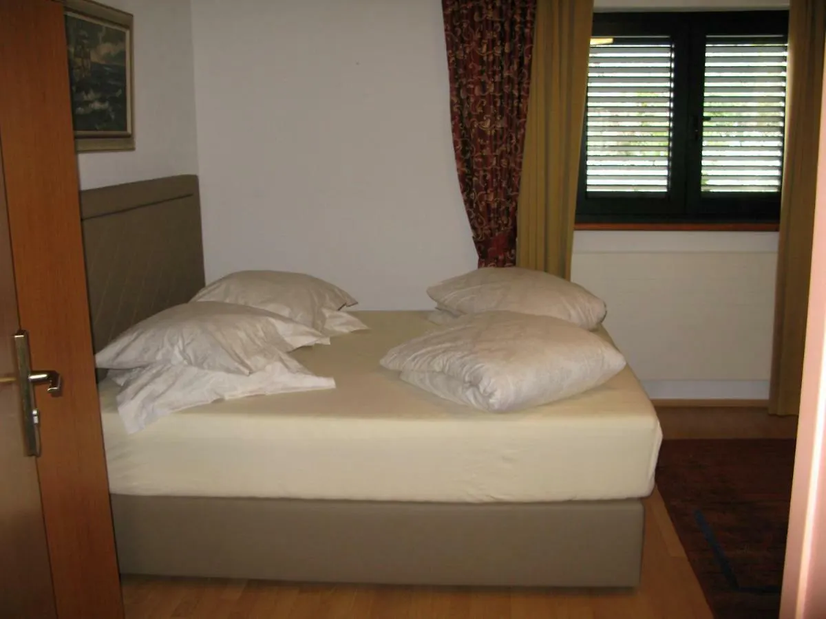 Bed And Breakfast Villa Iris Moscenicka Draga 3*,  Croatia